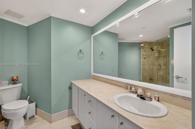 2475 Brickell Avenue 2407, Miami, FL 33129