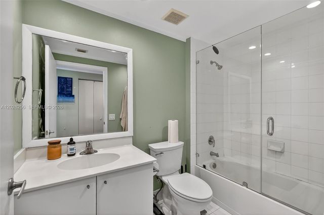 2475 Brickell Avenue 2407, Miami, FL 33129