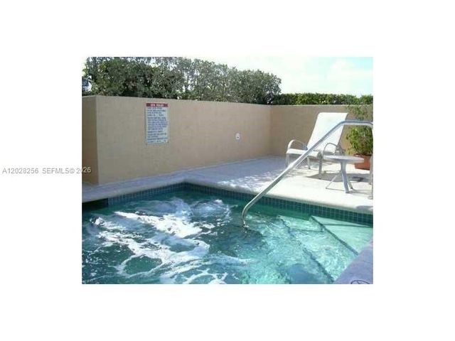 2475 Brickell Avenue 2407, Miami, FL 33129