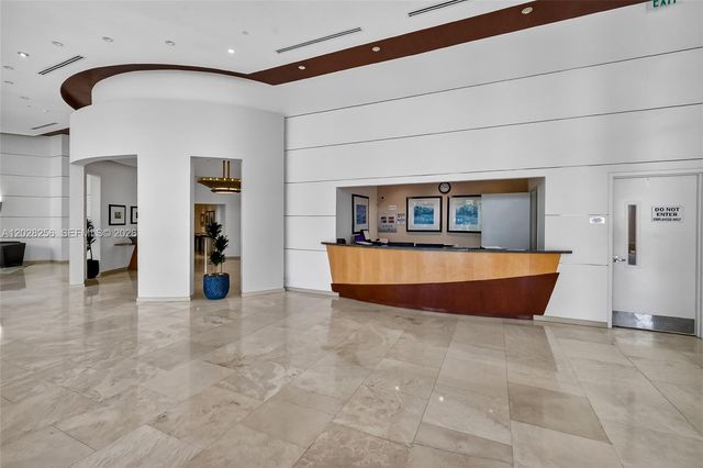2475 Brickell Avenue 2407, Miami, FL 33129