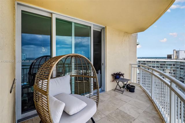 2475 Brickell Avenue 2407, Miami, FL 33129