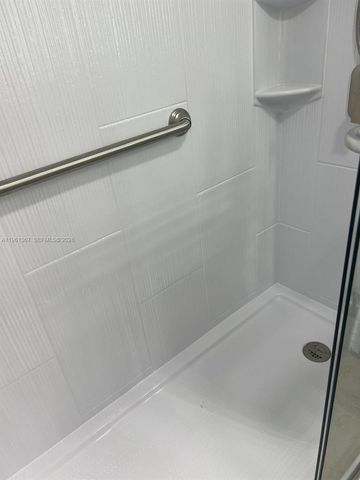 1400 SW 124th Ter 207Q, Pembroke Pines, FL 33027