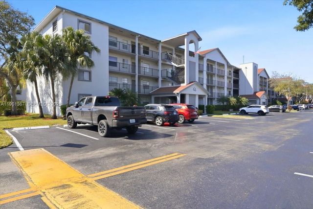 1400 SW 124th Ter 207Q, Pembroke Pines, FL 33027