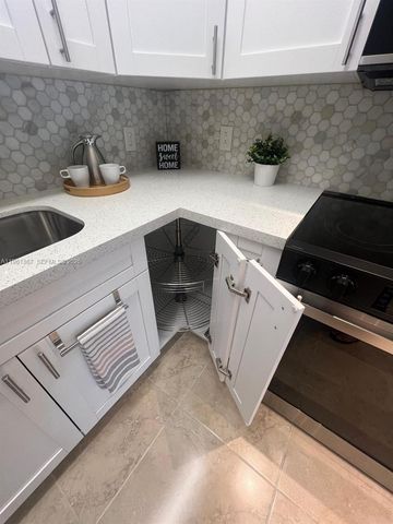 1400 SW 124th Ter 207Q, Pembroke Pines, FL 33027