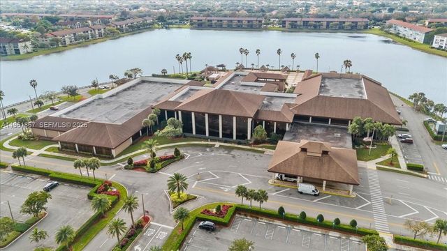 1400 SW 124th Ter 207Q, Pembroke Pines, FL 33027