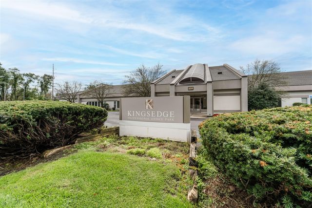 834 King Highway, Kalamazoo, MI 49001