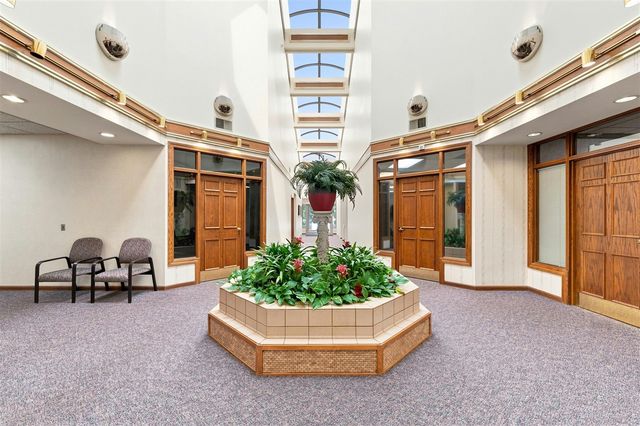 834 King Highway, Kalamazoo, MI 49001