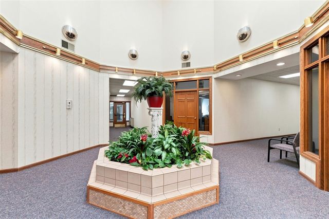 834 King Highway, Kalamazoo, MI 49001