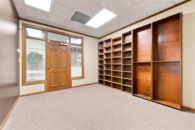 834 King Highway, Kalamazoo, MI 49001
