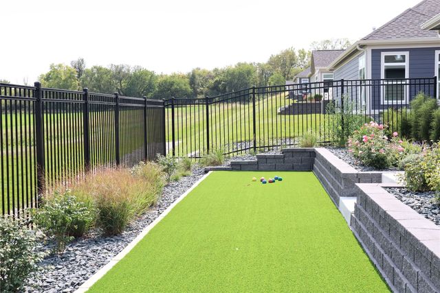 5814 NW 90th Street, Johnston, IA 50131