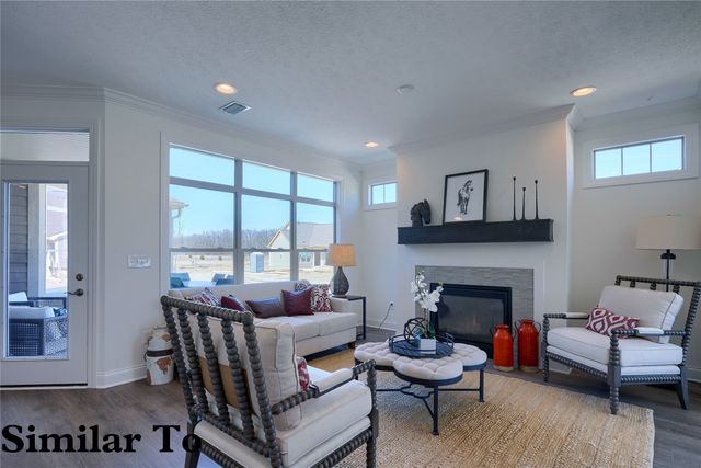 5814 NW 90th Street, Johnston, IA 50131