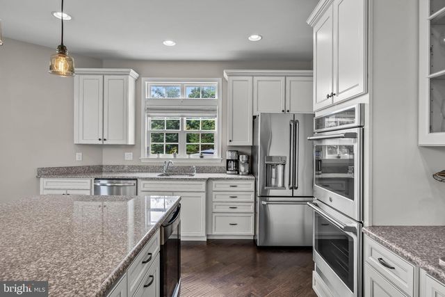 1420 WASHINGTON ST, Hainesport, NJ 08036