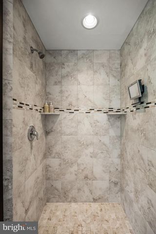 1420 WASHINGTON ST, Hainesport, NJ 08036