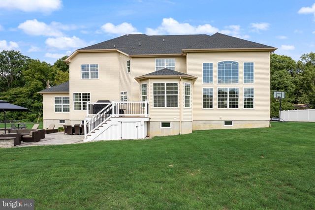 1420 WASHINGTON ST, Hainesport, NJ 08036