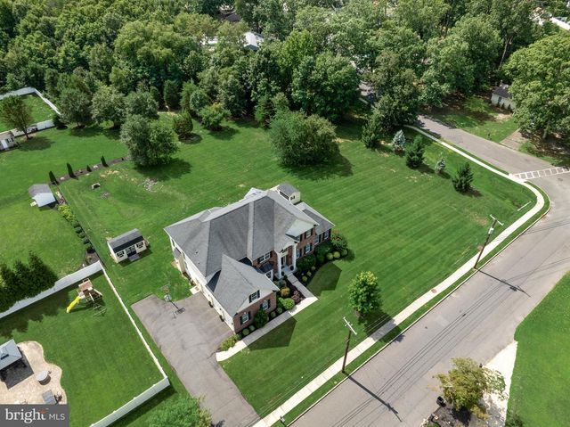 1420 WASHINGTON ST, Hainesport, NJ 08036