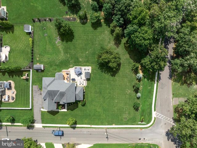 1420 WASHINGTON ST, Hainesport, NJ 08036