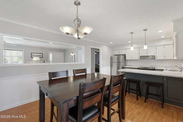 4424 Robin Dale Court, Wilmington, NC 28405