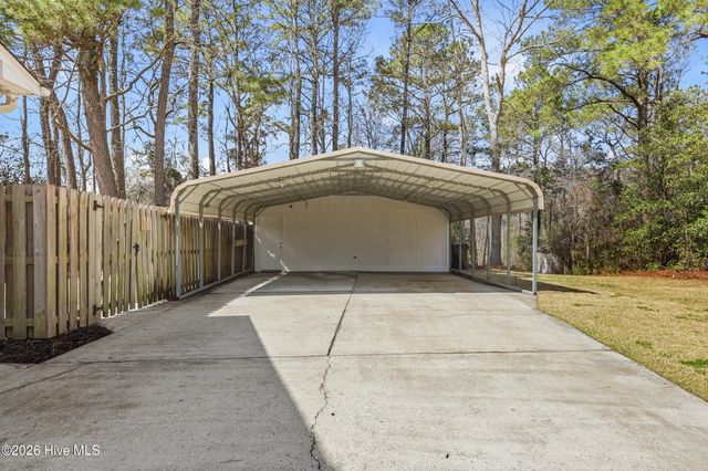 4424 Robin Dale Court, Wilmington, NC 28405