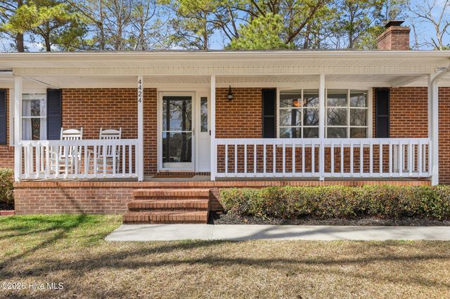 4424 Robin Dale Court, Wilmington, NC 28405