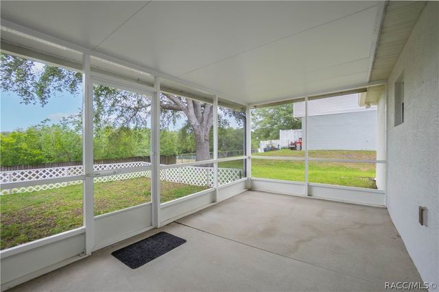3320 N Burroughs Path, Beverly Hills, FL 34465