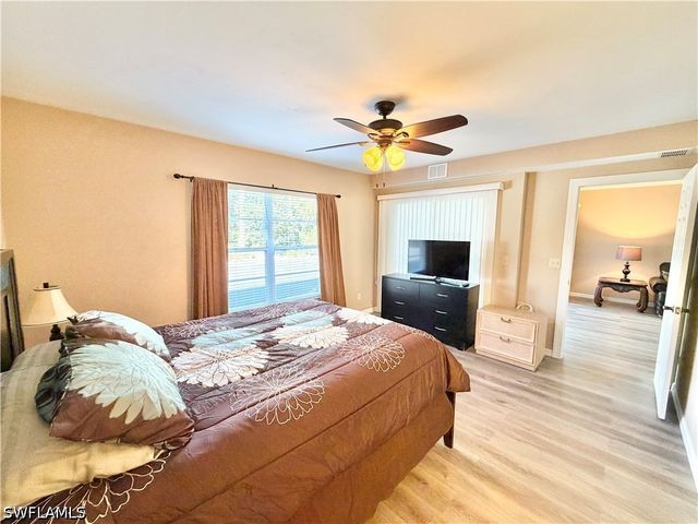 509 Roma CT 107, Naples, FL 34110