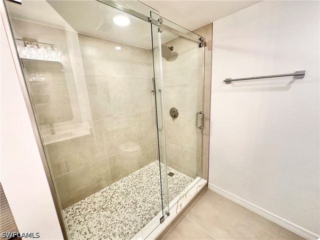 509 Roma CT 107, Naples, FL 34110