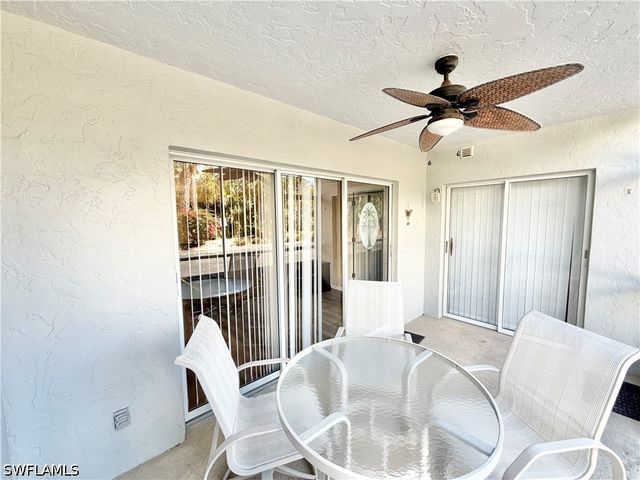 509 Roma CT 107, Naples, FL 34110