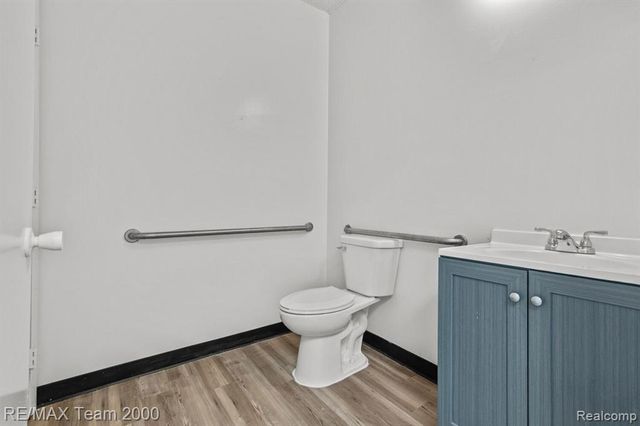 13270 Trenton Road, Southgate, MI 48195