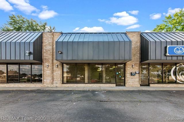 13270 Trenton Road, Southgate, MI 48195