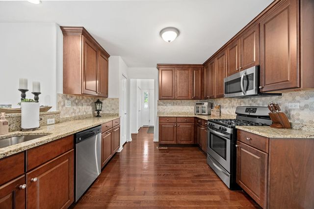 1108 Norley Avenue, Joliet, IL 60435