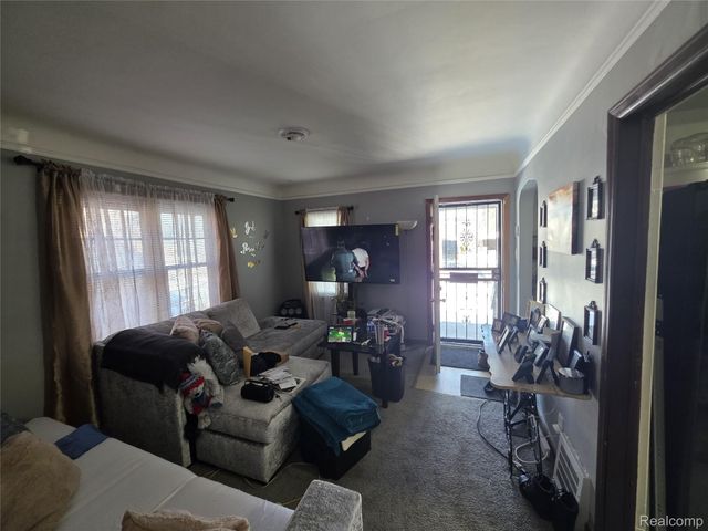 6375 Radnor Street, Detroit, MI 48224