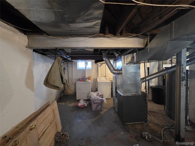 6375 Radnor Street, Detroit, MI 48224