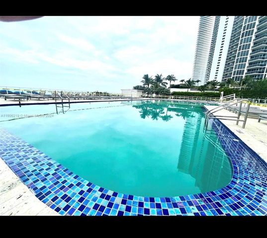 19201 Collins Avenue 1038, Sunny Isles Beach, FL 33160