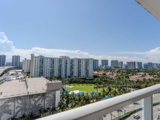 19201 Collins Avenue 1038, Sunny Isles Beach, FL 33160
