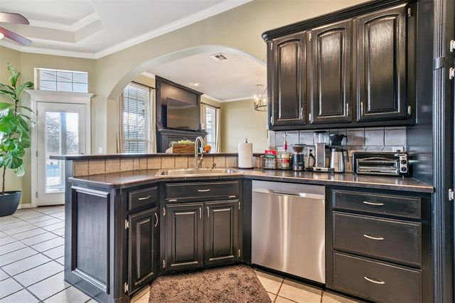 900 Driver Lane, Edmond, OK 73025