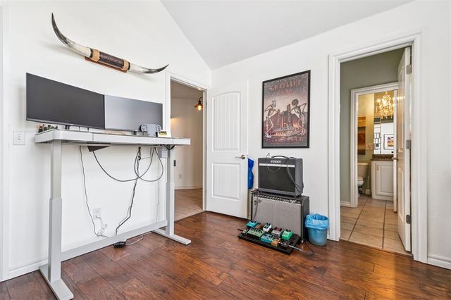 900 Driver Lane, Edmond, OK 73025