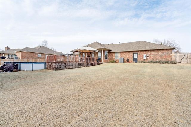 900 Driver Lane, Edmond, OK 73025