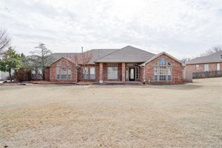 900 Driver Lane, Edmond, OK 73025