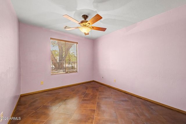 2818 E PARADISE Drive, Phoenix, AZ 85028