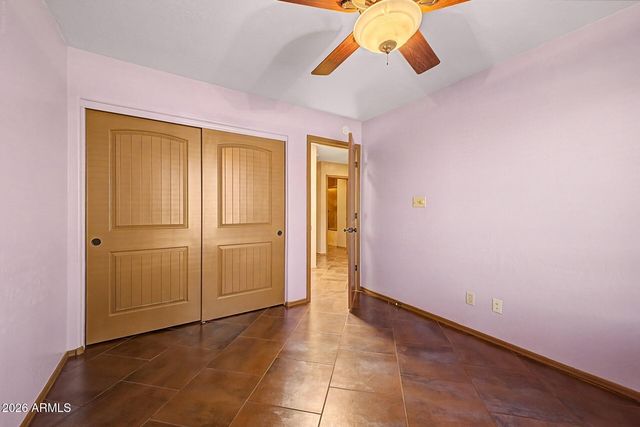 2818 E PARADISE Drive, Phoenix, AZ 85028