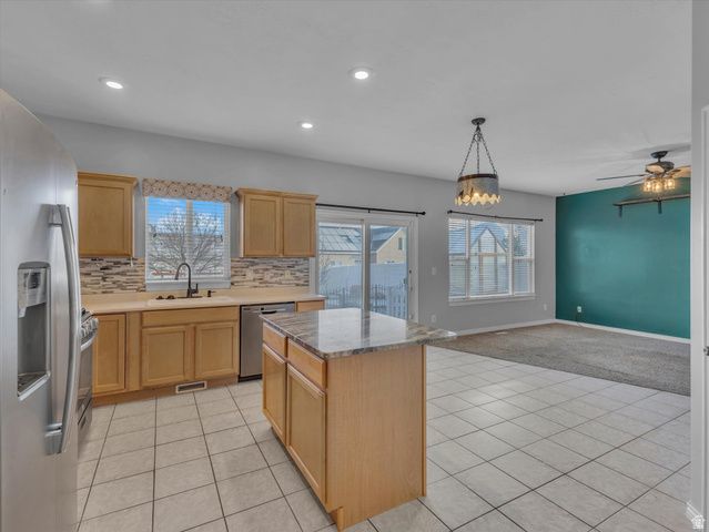 58 W 1570 N, Tooele, UT 84074