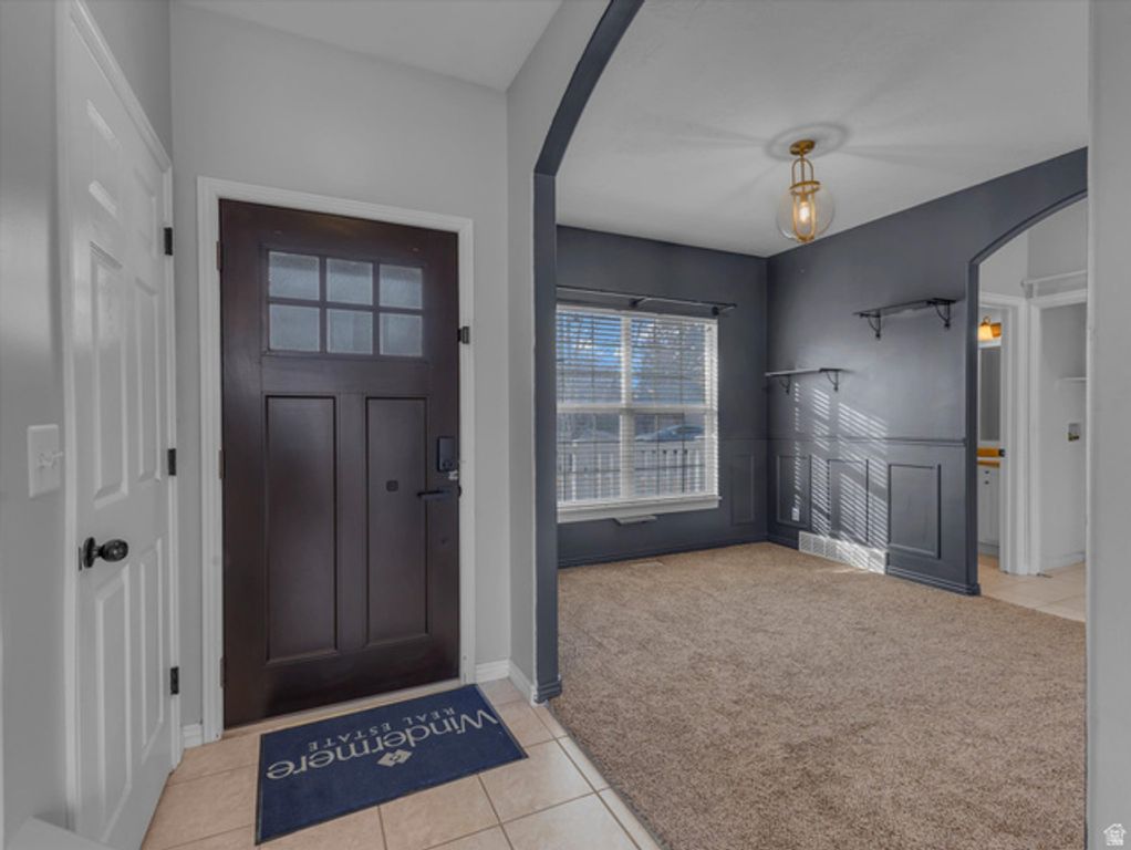 Image 3 of property listing at 58 W 1570 N, Tooele, UT 84074