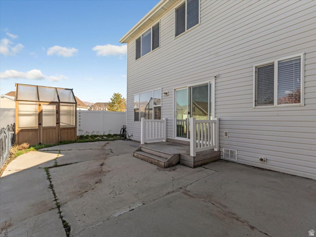 Image 22 of property listing at 58 W 1570 N, Tooele, UT 84074
