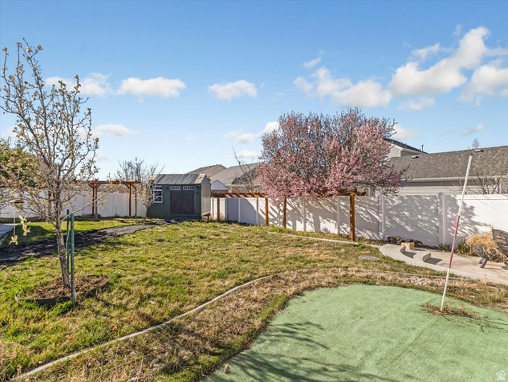 Image 25 of property listing at 58 W 1570 N, Tooele, UT 84074