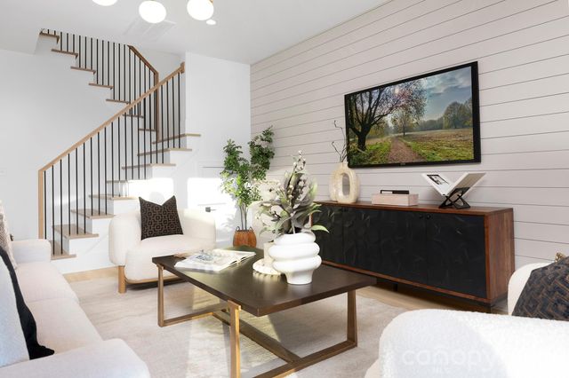 400 Dover Avenue, Charlotte, NC 28209