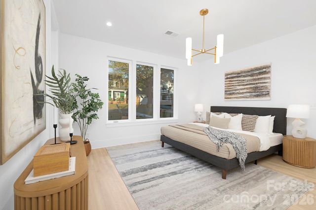 400 Dover Avenue, Charlotte, NC 28209