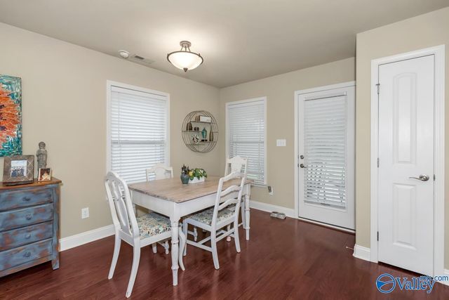 5015 Montauk Trail, Owens Cross Roads, AL 35763