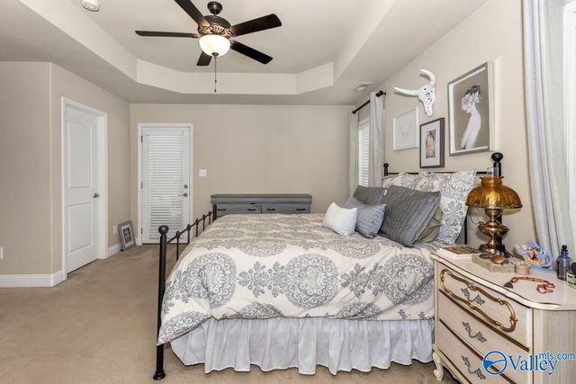 5015 Montauk Trail, Owens Cross Roads, AL 35763