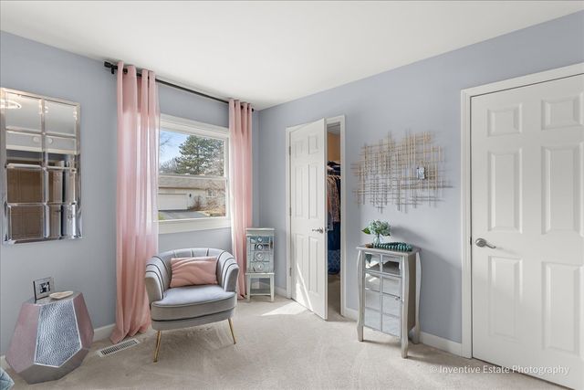 884 Bristol Drive -, Barrington, IL 60010