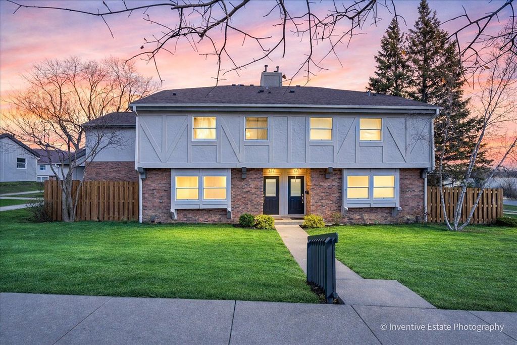 884 Bristol Drive -, Barrington, IL 60010